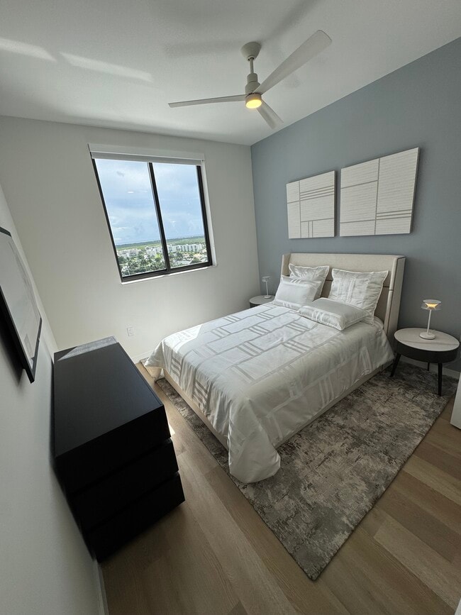 Building Photo - 226 Jamaica Dr