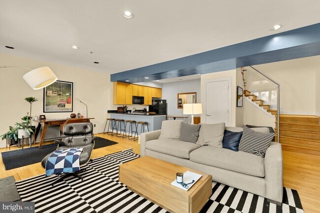 Foto del edificio - 2363 Champlain St NW