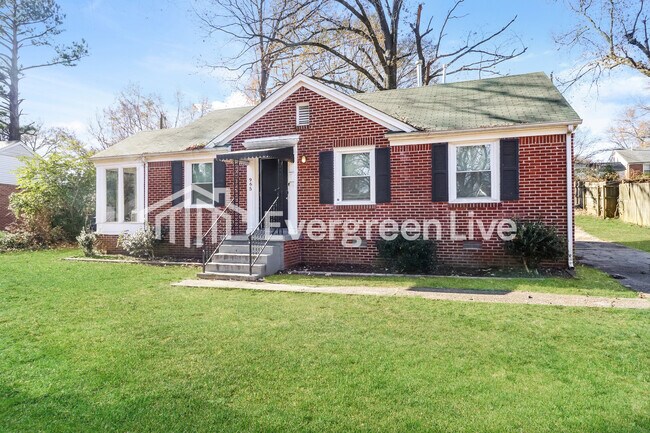 Building Photo - 965 Goodman St