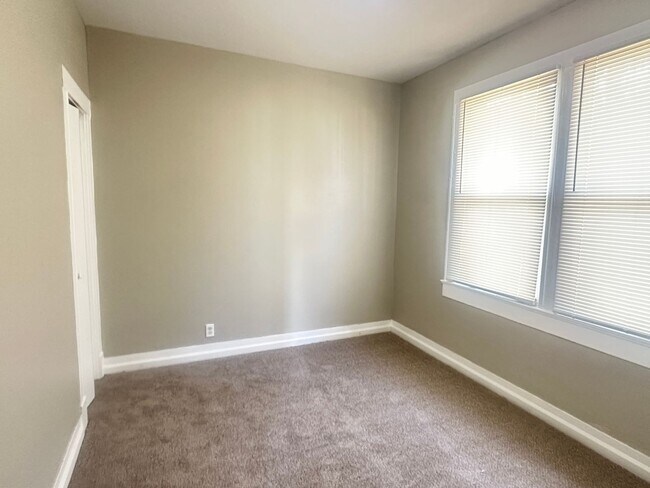 Foto del edificio - 2220 Faws St