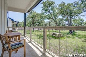 Building Photo - 30652 Oakview Dr