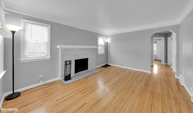 Foto del edificio - 14024 Grandville Ave
