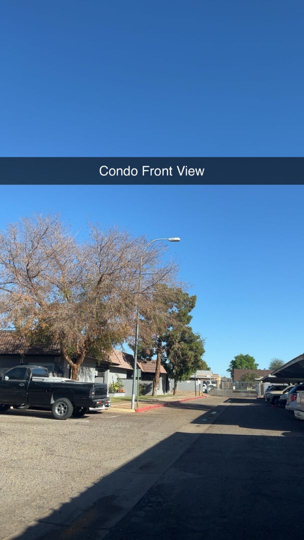 Foto del edificio - Well Appointed 2 bedroom 2 bathroom available February 1st.  Washer and Dryer Included!!!  Close ...