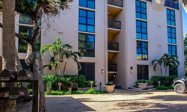 Foto del edificio - 22 Sandy Cove Rd