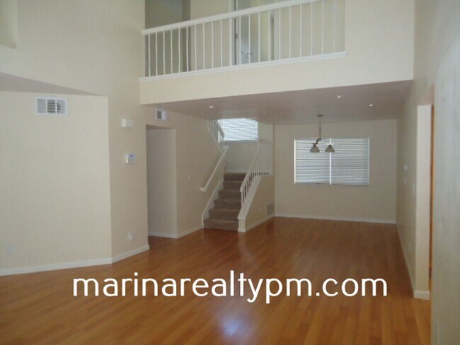 Foto del edificio - East Vallejo Beauty Available 6/7/26