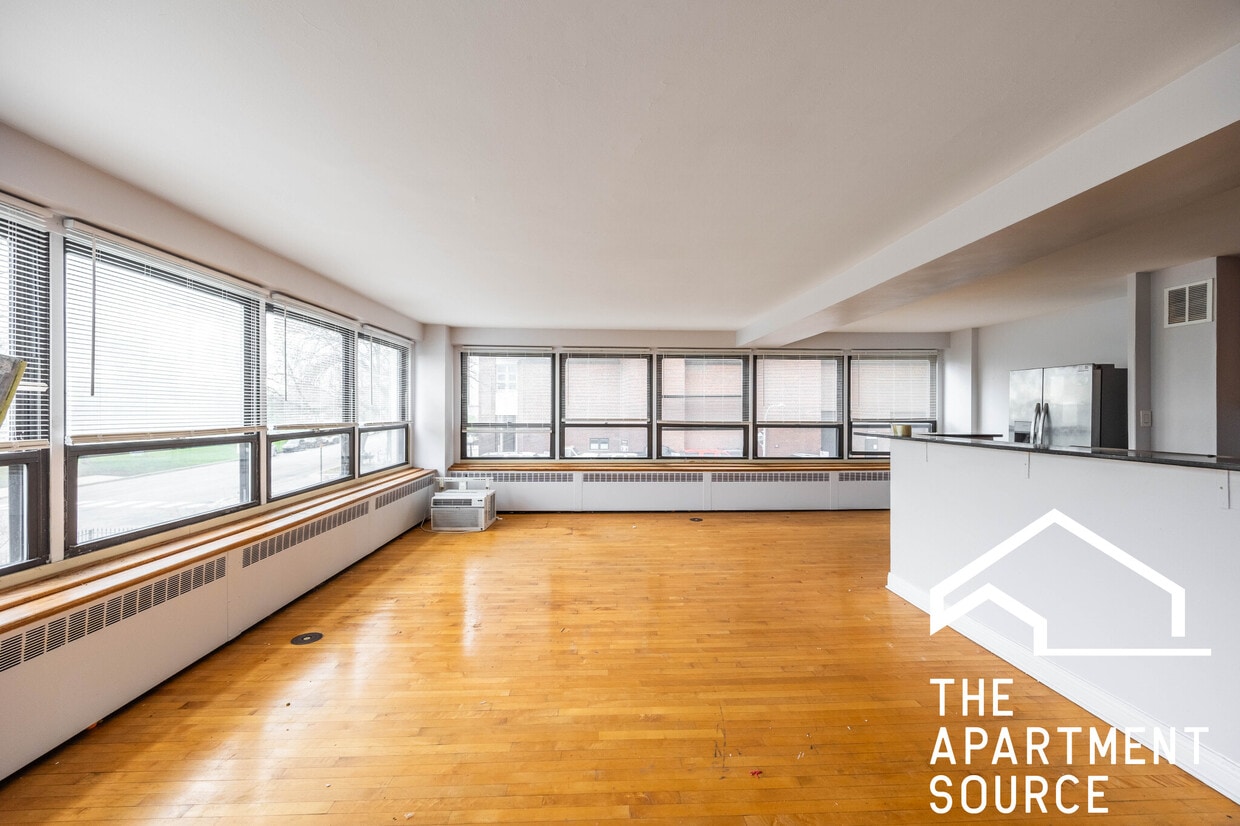 Photo - 4180 North Marine Dr. Unit 405