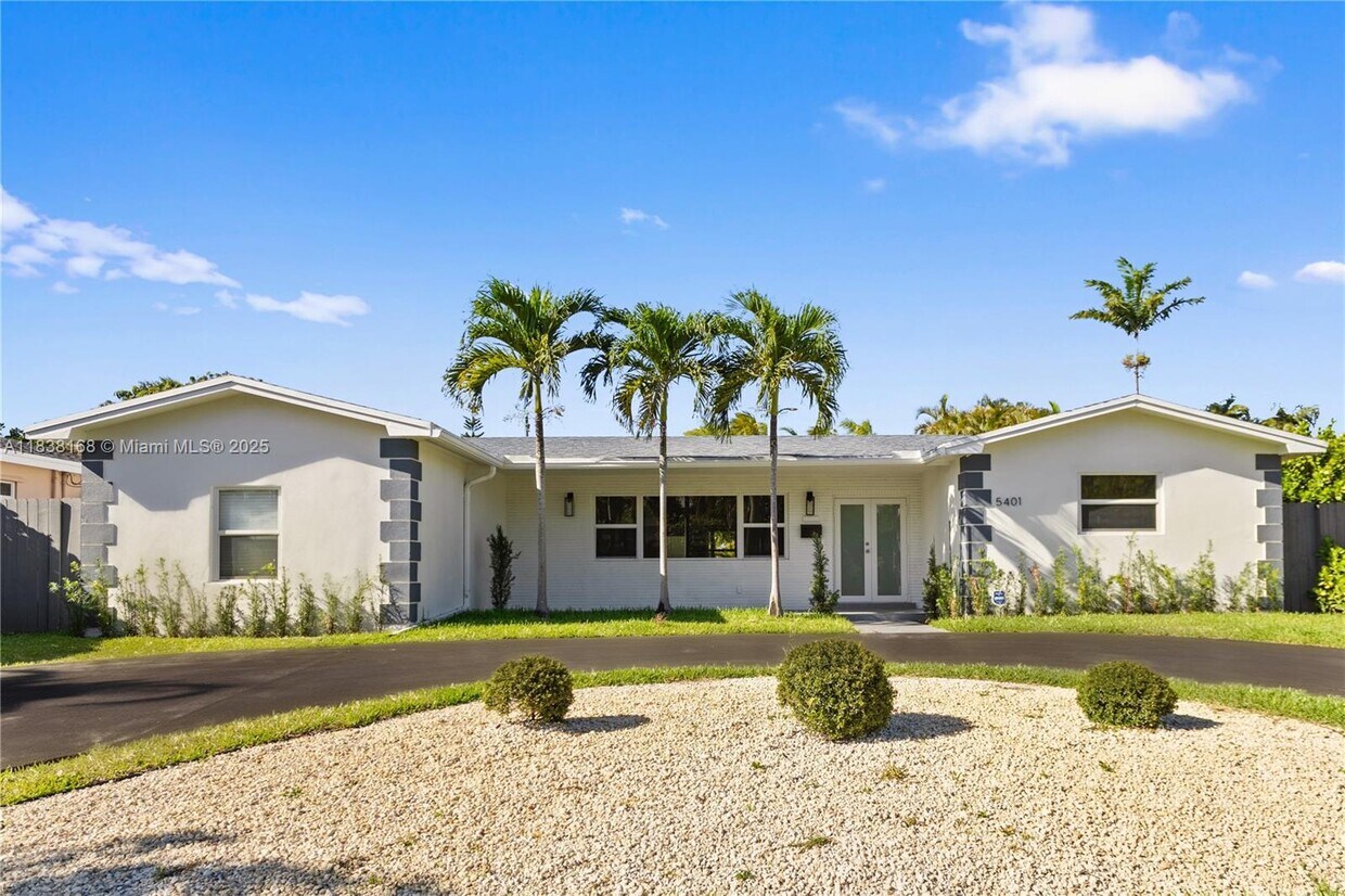 Foto principal - 5401 Fillmore St