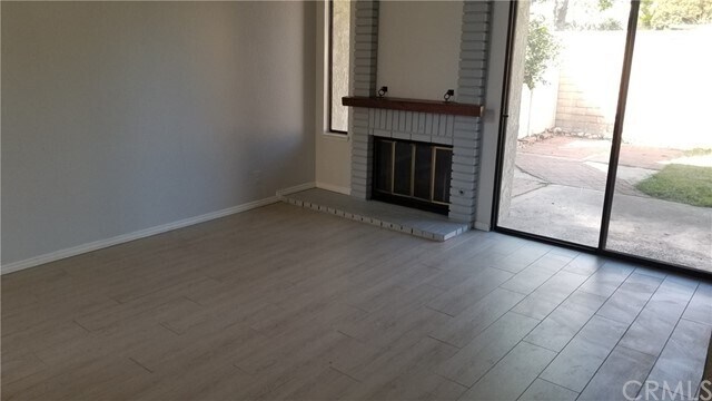 Building Photo - 1031 S Palmetto Ave