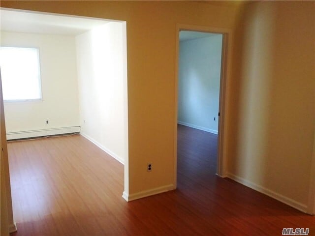 Building Photo - 27 N Bayles Ave