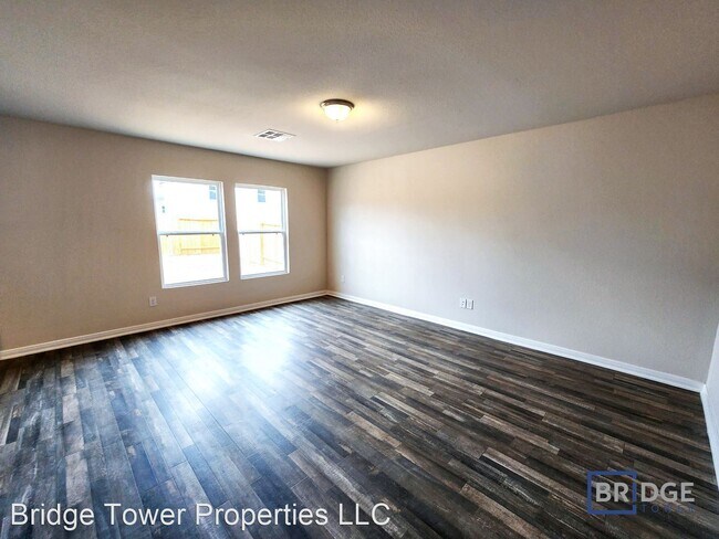 Foto del edificio - 4 br, 2.5 bath House - 10083 Cerritos Drive