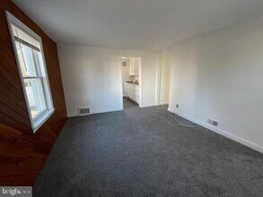 Building Photo - 1 Pingree Ct