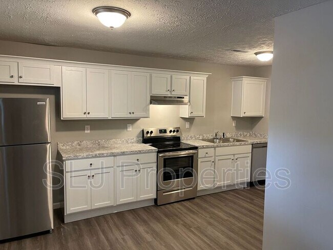 Foto del edificio - 501 E 8th St