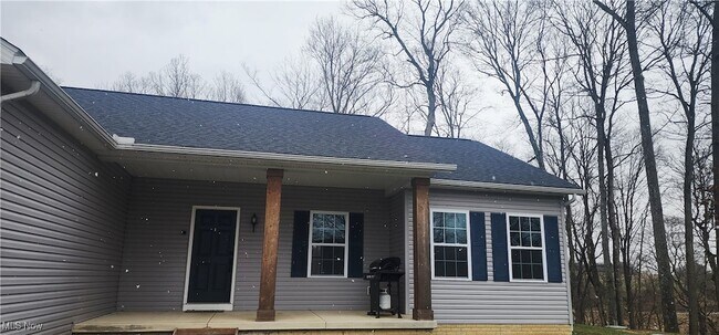 Foto del edificio - 6965 Chandlersville Rd