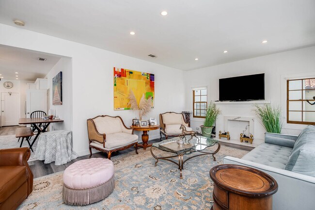 Foto del edificio - 1036 Hi Point St