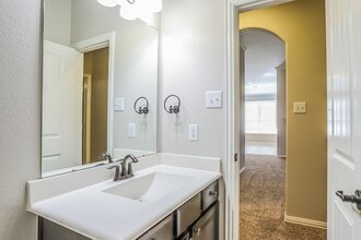 Building Photo - 7426 Upland Mill Ln