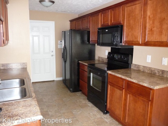 Building Photo - 1429 Aultroy Dr