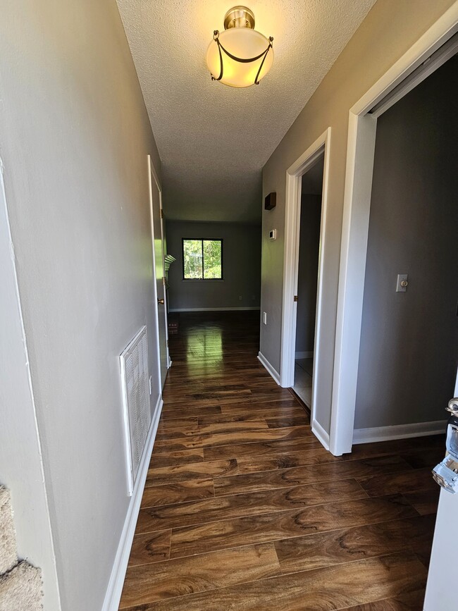 Photo - 800 Reads Lake Rd Townhome