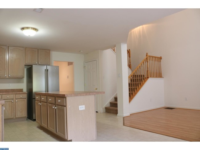 Building Photo - 117 Ashley Dr