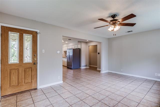 Foto del edificio - 5412 Greenwood Way