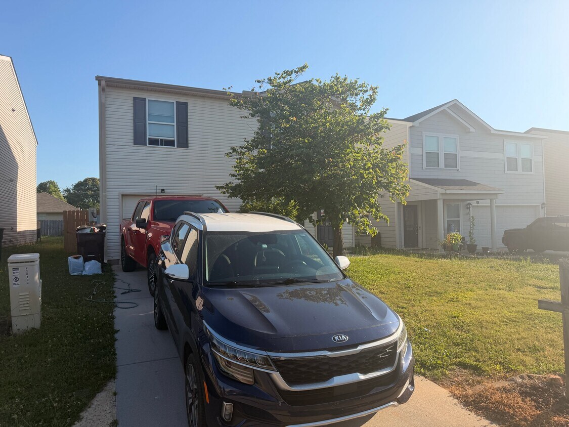 Building Photo - 28103 Chasebrook Dr