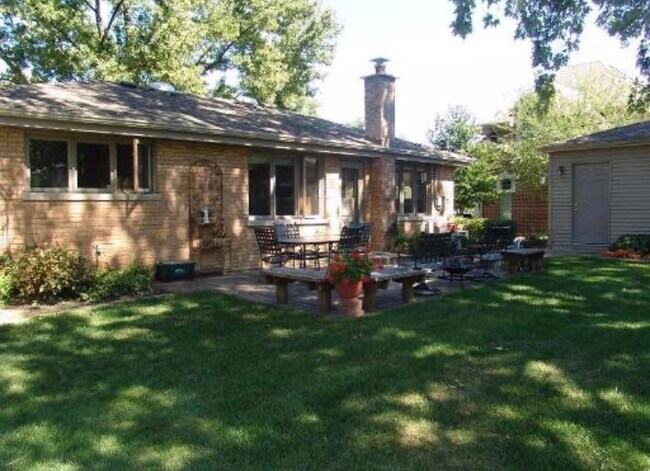 Foto del edificio - 2187 Scott Rd