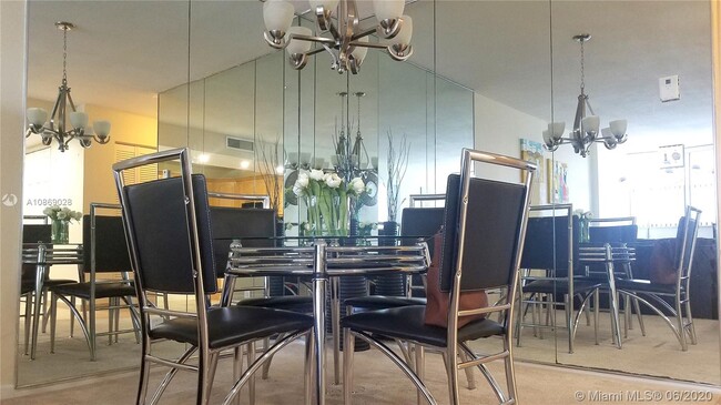 Foto del edificio - 2049 S Ocean Dr 204 Hallandale Beach Fl 33009