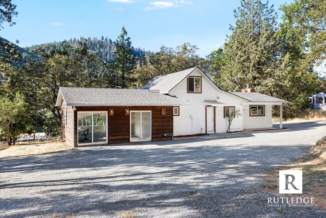 Foto del edificio - Country Living with a View / 4 miles from Jacksonville