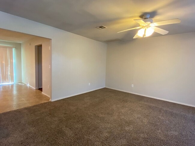 Building Photo - Large 3 Bedroom in Catoosa!!! Pet Friendly NEW DECK FRESH PAINT