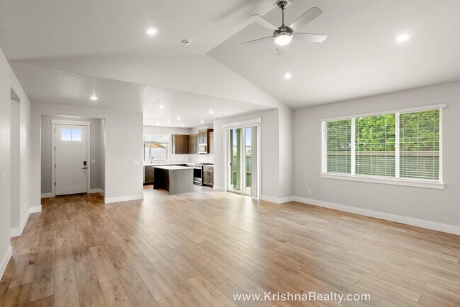 Building Photo - Lovely *New Construction* Single Level 3BD...