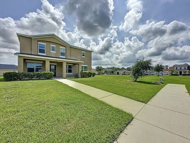 Foto del edificio - FURNISHED HOME IN THE GATED COMMUNITY OF T...