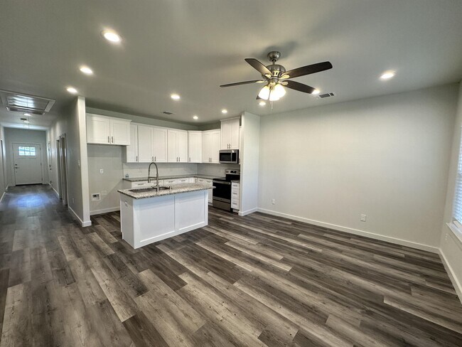 Foto del edificio - 1005 Dubois St