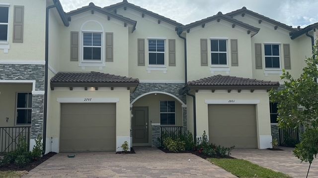 Foto principal - 2797 SE 25th Ave
