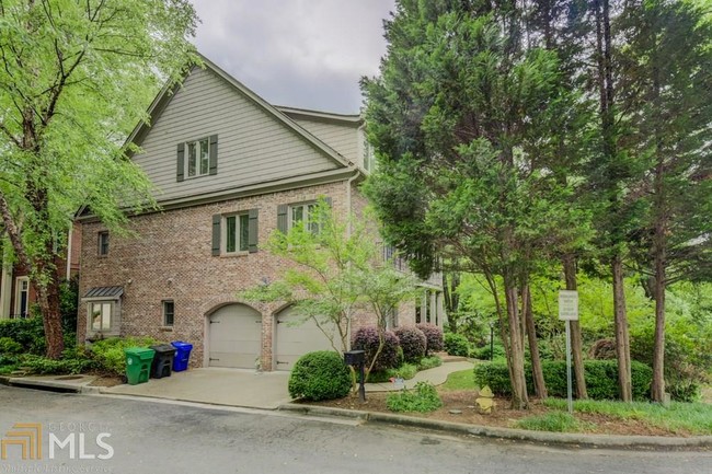 Building Photo - 1059 Hedge Rose Ct NE