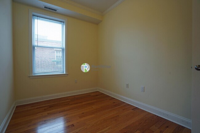 Building Photo - 1 Chauncy St