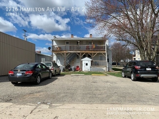 Foto del edificio - 1216 Hamilton Ave NW