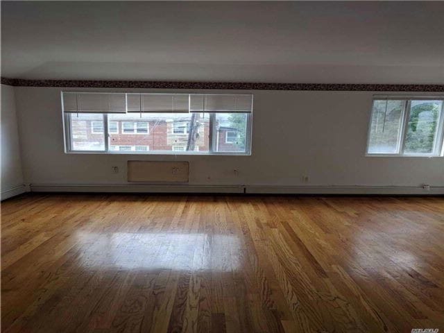 Foto del edificio - 144-15-144-22 22nd Rd