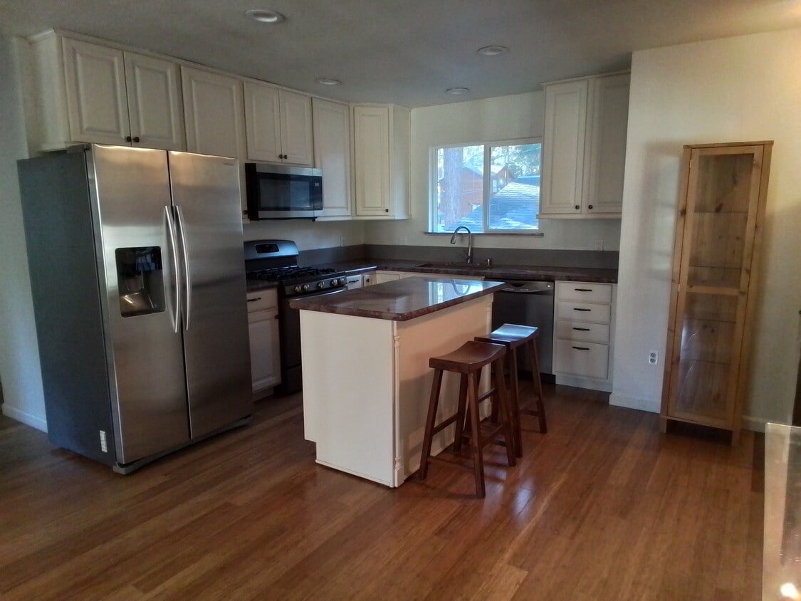 Foto del edificio - 2103 12th St