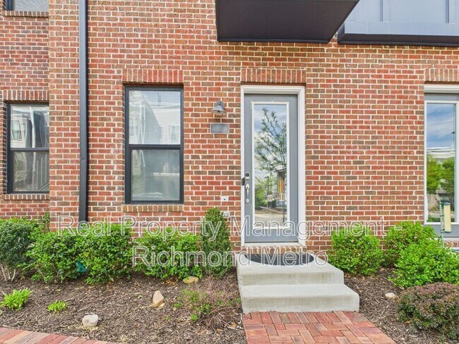 Foto del edificio - 5232 Old Main St