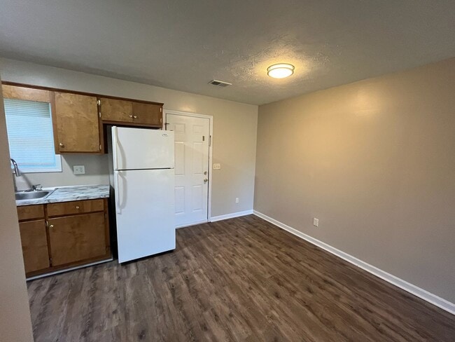 Building Photo - 24 Crosswinds Rd