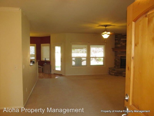 Building Photo - 257 N Lost Canyon Way
