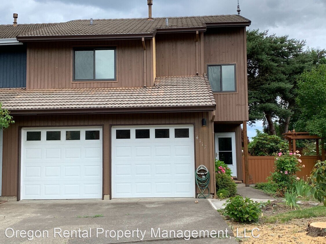Foto principal - 3 br, 2.5 bath House - 4117 SE Wynnwood Dr.
