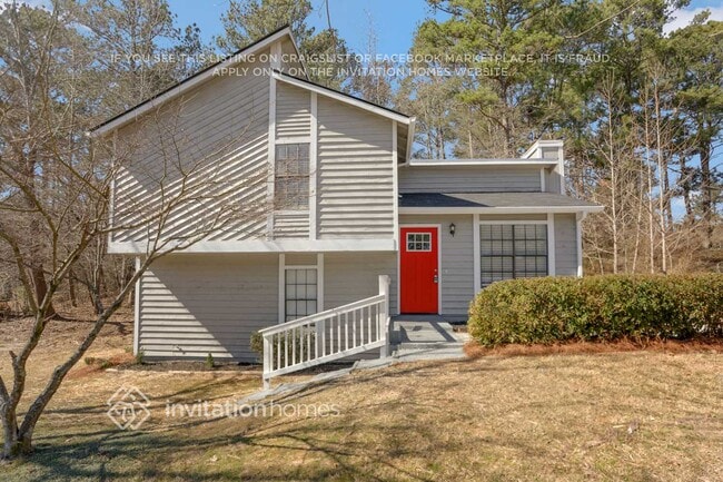 Building Photo - 2041 Wendover Dr