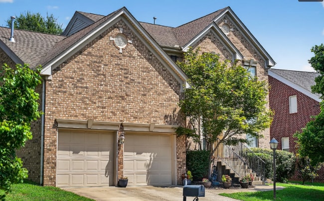 Photo - 1321 Avery Park Ln House