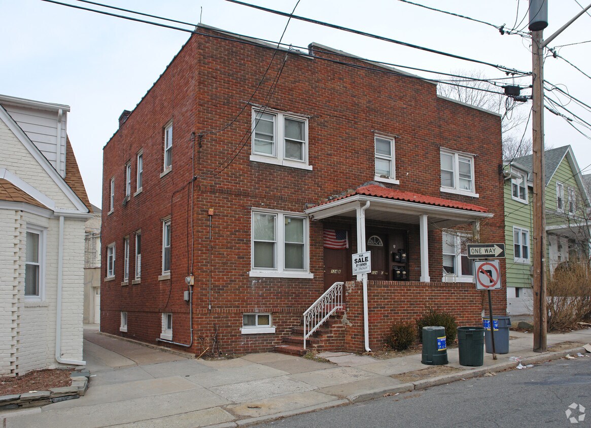 24a24c West St, Englewood, NJ 07631 Apartments in Englewood, NJ