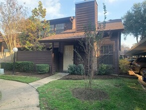 Building Photo - 2510 Grants Lake Blvd