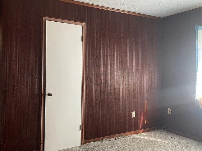 Foto del edificio - 3030 Oak Forest Dr
