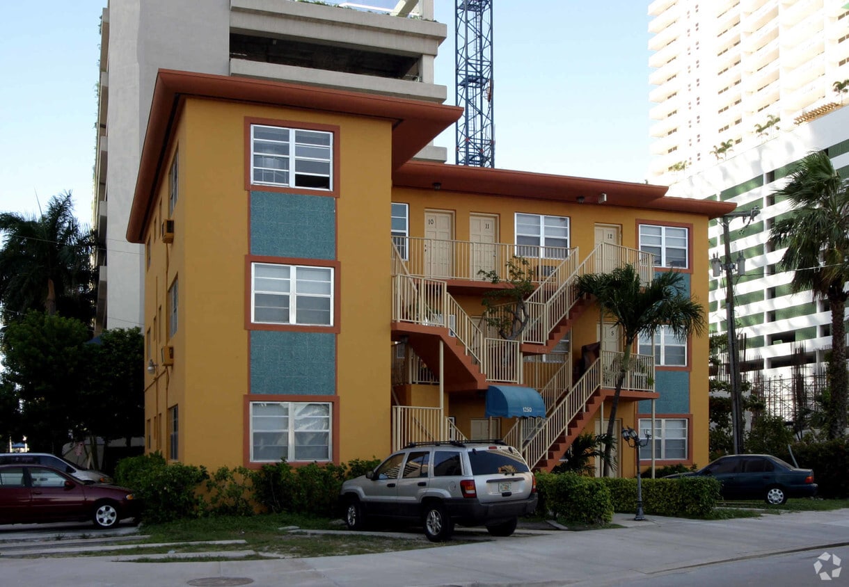 Foto del edificio - 1250 Brickell Bay Dr