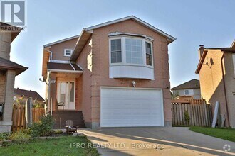 Building Photo - 51 Russet Ct