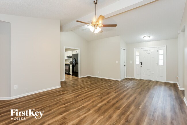 Building Photo - 7111 Glendyne Dr S