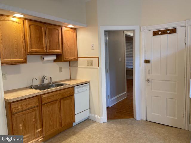 Building Photo - 809 Eldridge Ave